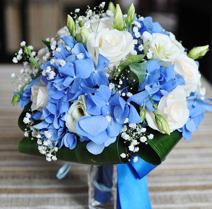 Brautstrauß Blau Weiß